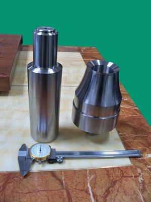 Các khối lõi và khối rỗng có dung nạp cao CNC