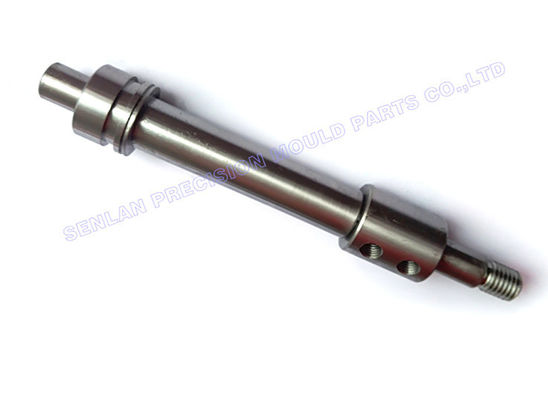 Đặt khuôn nhựa chính xác.