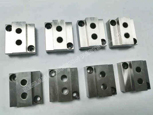 Uddeholm Orvar Supreme (H13) Mold Core Inserts. Công cụ chính xác tùy chỉnh.