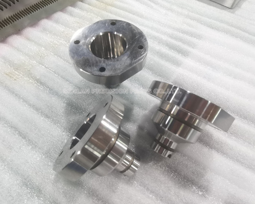 1.2344ESR Cổng vật liệu Chèn các bộ phận khuôn chính xác Chế biến EDM cho người chạy nóng