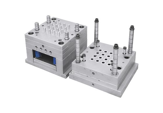 Khuôn nhựa y tế, khuôn phôi PET, khuôn ép phun nhiều khoang