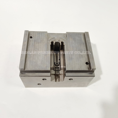 Gia công CNC STAVAX Lõi khuôn chính xác không tiêu chuẩn cho thùng nhựa