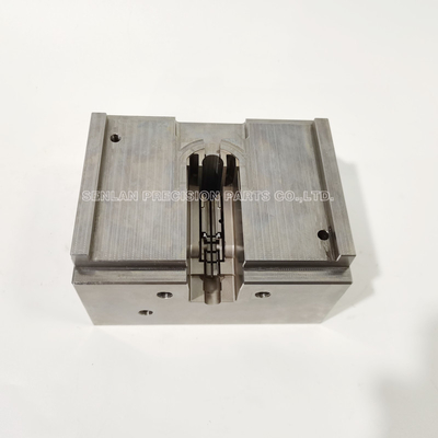 Gia công CNC STAVAX Lõi khuôn chính xác không tiêu chuẩn cho thùng nhựa